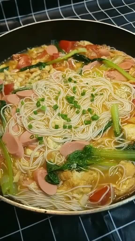 做雞蛋面視頻,簡單美味，一學就會